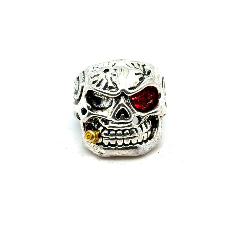 Red Eye Skull‎ Ring